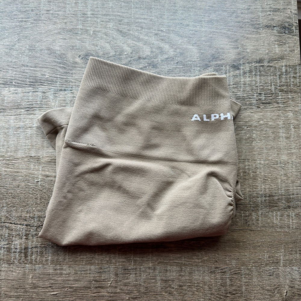 Alphalete